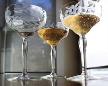 Vintage champagne coupes from Entertaining Vintage